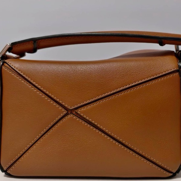 Loewe Puzzle Mini 經典焦糖色-7