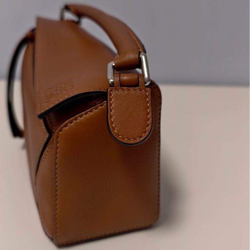 Loewe Puzzle Mini 經典焦糖色-8