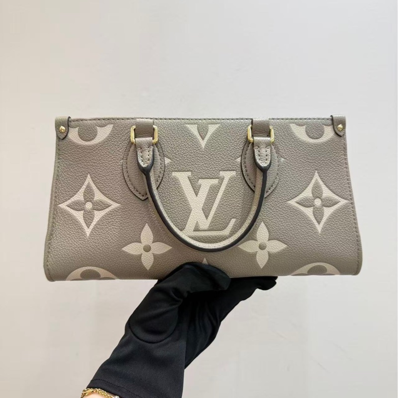 全新现货 LV onthego 横版大象灰18*7*12cm-1