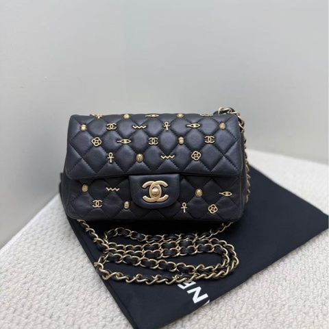Chanel cf黑金 大mini 徽章埃及限定款 单肩斜挎包