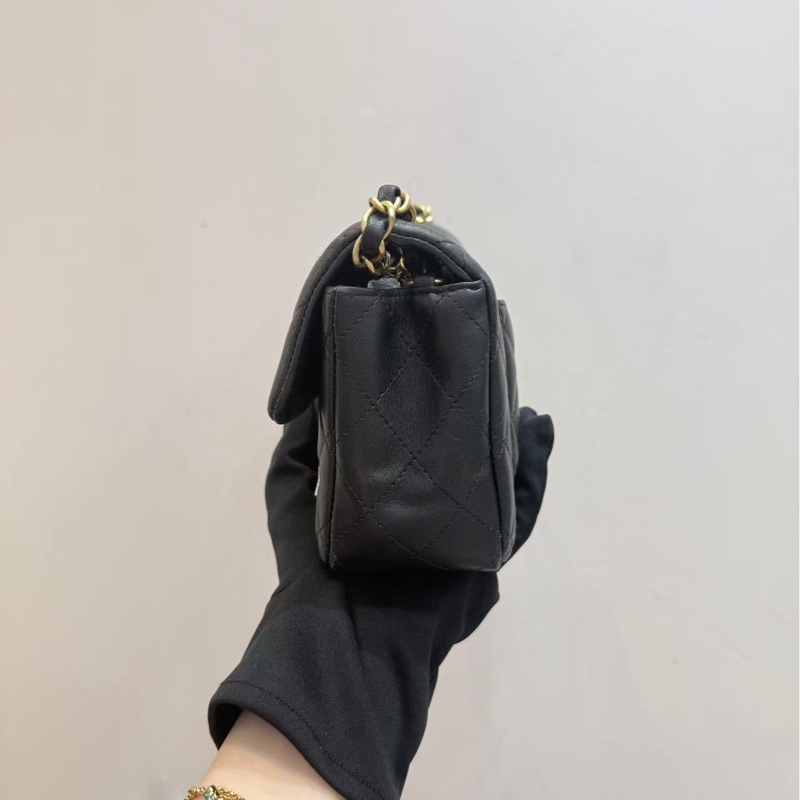 Chanel cf黑金 大mini 徽章埃及限定款 单肩斜挎包-4