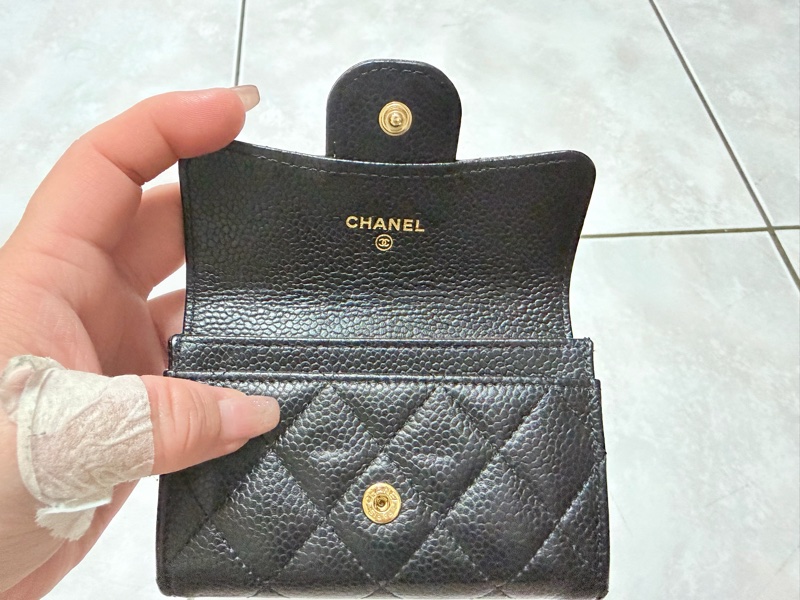 Chanel經典翻蓋卡片夾-11