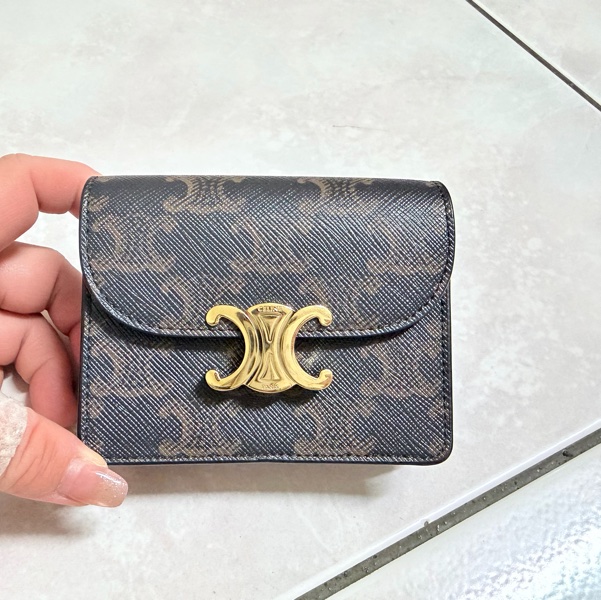 Celine 翻蓋卡包-5
