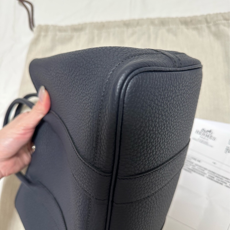 Hermès 愛馬仕 Garden Party GP30 U刻 全皮深藍色銀扣閒置-10