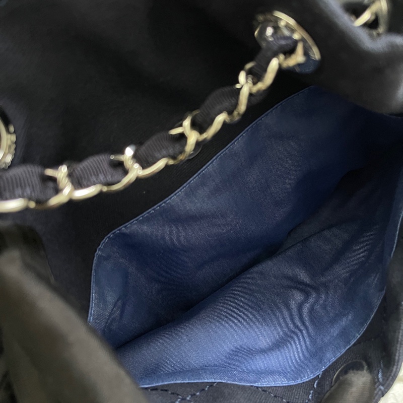 99新 Chanel 單寧牛仔包垃圾袋 限量款 La Pausa刺繡徽章系列 扣膜都還在-11