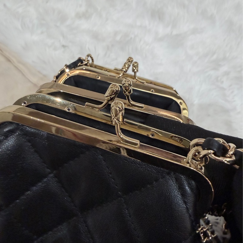 Chanel/ 23C三胞胎皮夾-24