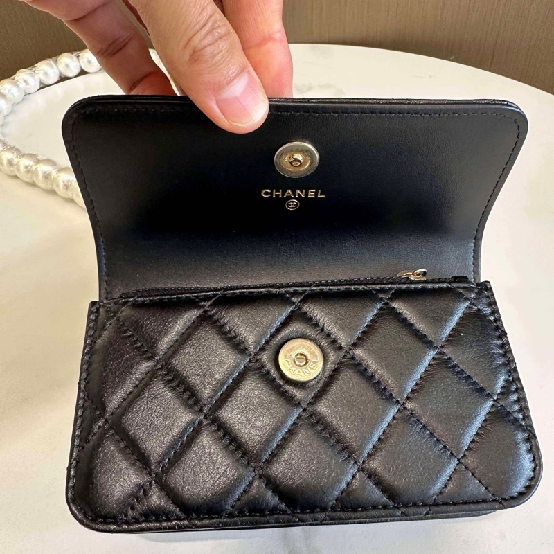 香奈兒/Chanel 珍珠挎包黑色淡金扣 小羊皮 -6