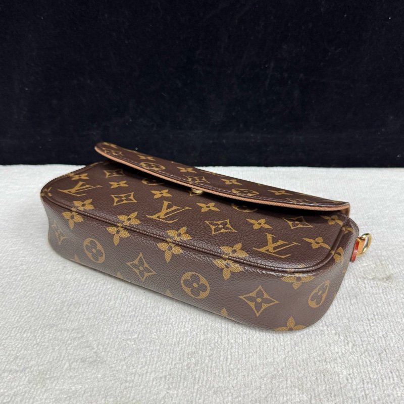 🌷新款芯片款!Louis Vuitton LV 路易威登 Ivy 老花單肩腋下包-3