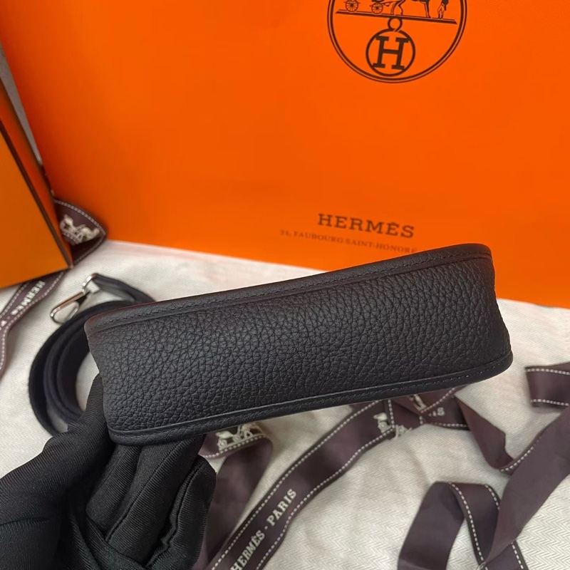 🌷天菜!Hermes 愛馬仕 伊芙琳Evelyne 黑銀 迷你 mini-3