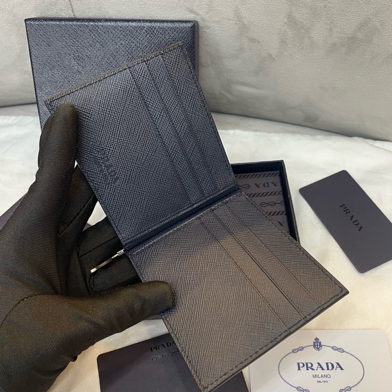 🌷全新帶保卡可送禮!Prada 經典Logo短夾 Wallet-2