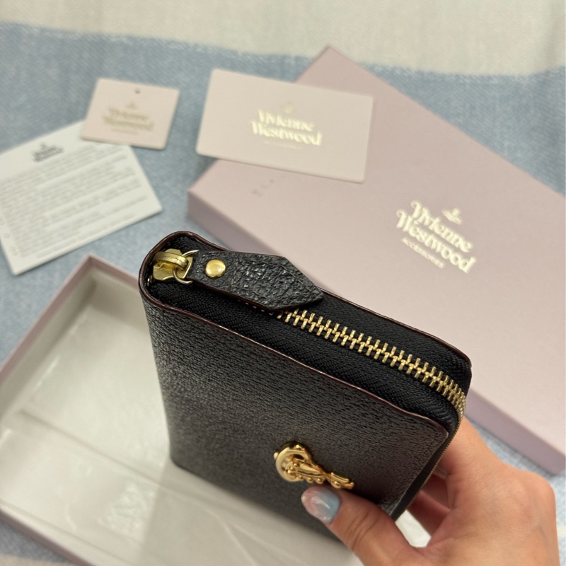 Vivienne Westwood 日本限定絕版長夾超便宜出清-1