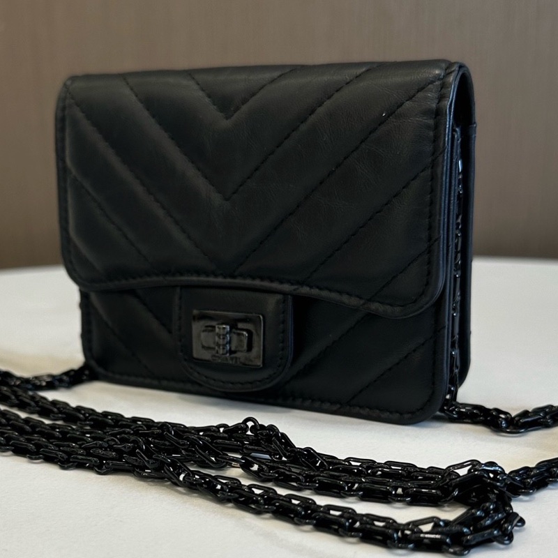 Chanel 香奈兒 255 so black 小廢包 黑色牛皮V紋 鏈條卡包。-2