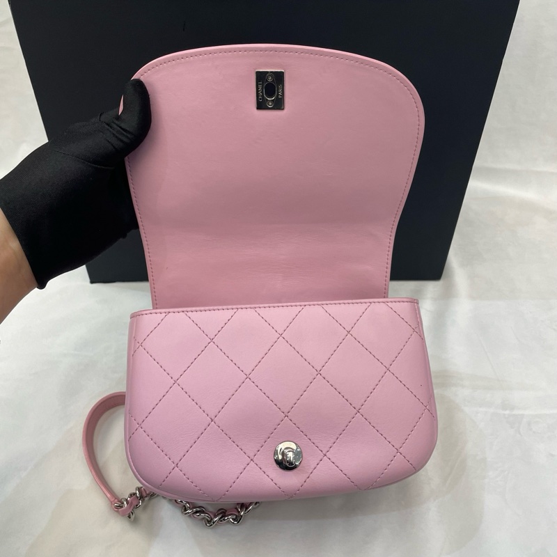 Chanel香奈兒 粉色翻蓋手柄郵差包 23開有卡-6