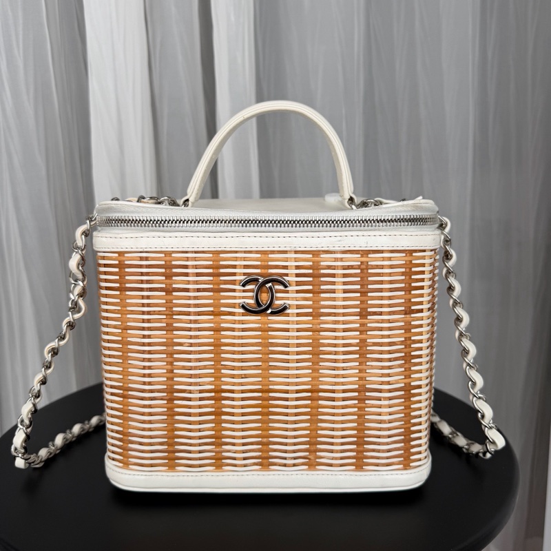 Chanel • 白色銀釦竹編拼皮盒子包 大號-2