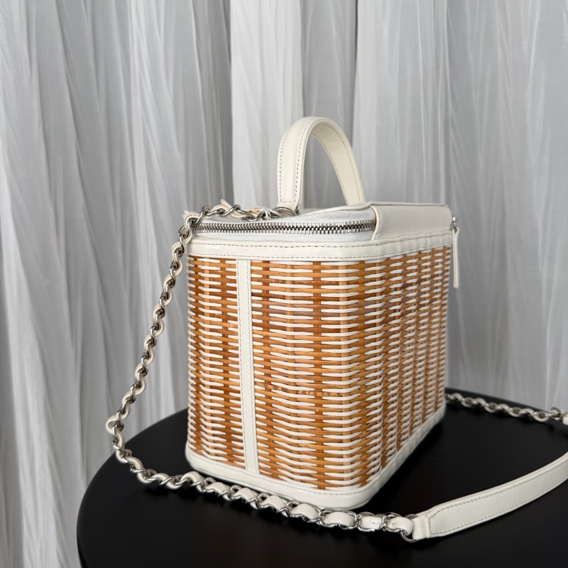 Chanel • 白色銀釦竹編拼皮盒子包 大號-5