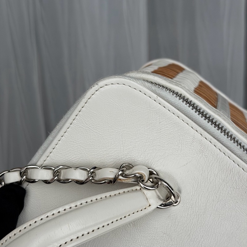 Chanel • 白色銀釦竹編拼皮盒子包 大號-13