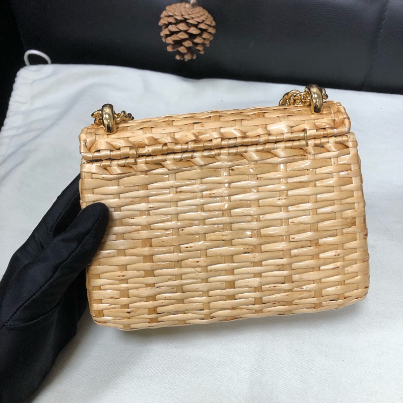 Gucci • 竹編方胖子鏈條包金釦-1