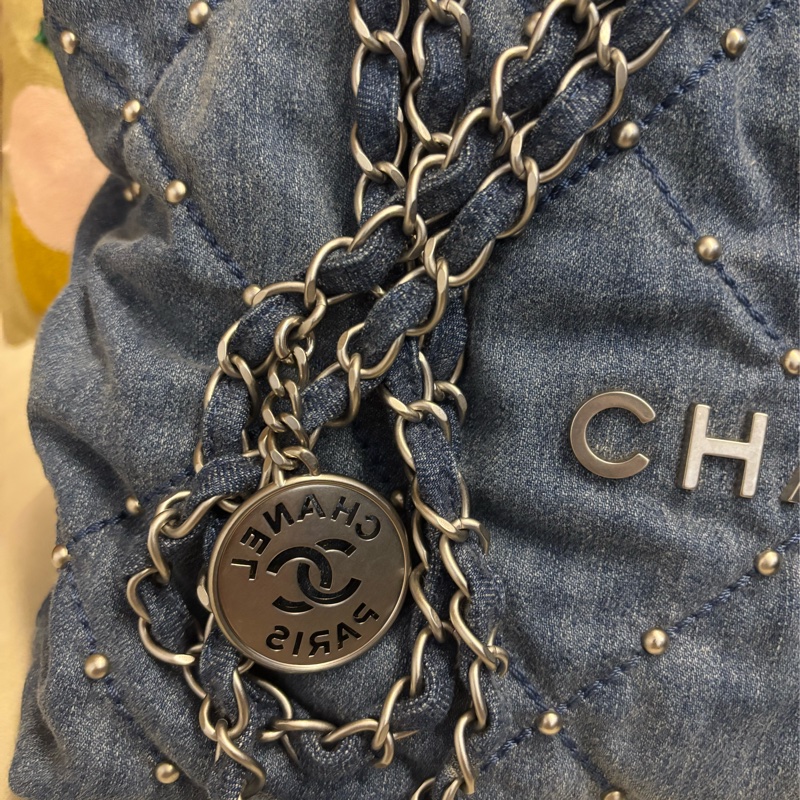 Chanel 22-2