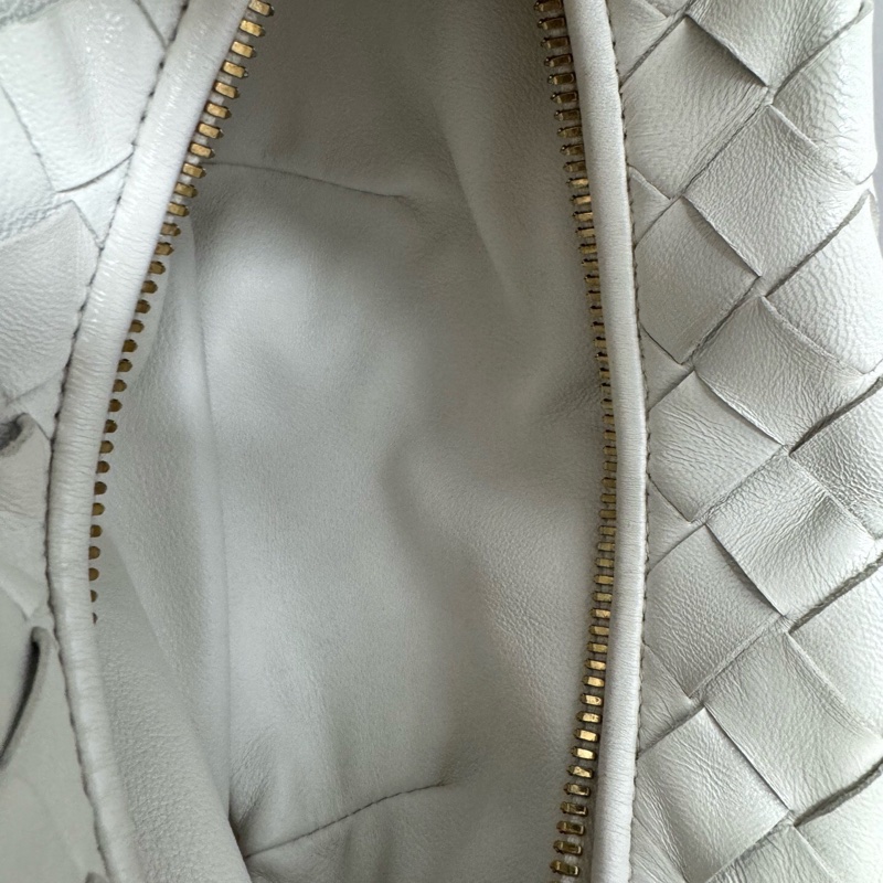 葆蝶家Bottega Veneta BV mini Jodie白色編織餃子包/手提包23c-4