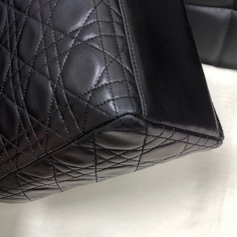 Dior • Lady Dior 經典黑金羊皮五格戴妃包-8