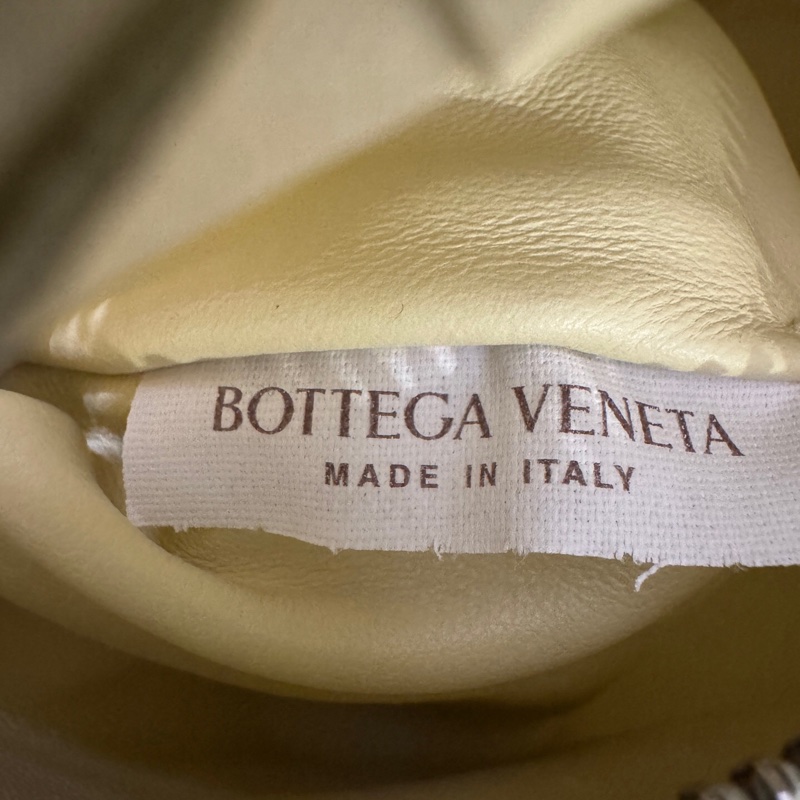 Bottega Veneta葆蝶家 JODIE 金色飾面Intrecciato編織 羊皮拼皮革 手提包 迷你 冰淇淋色 淡黃色-7