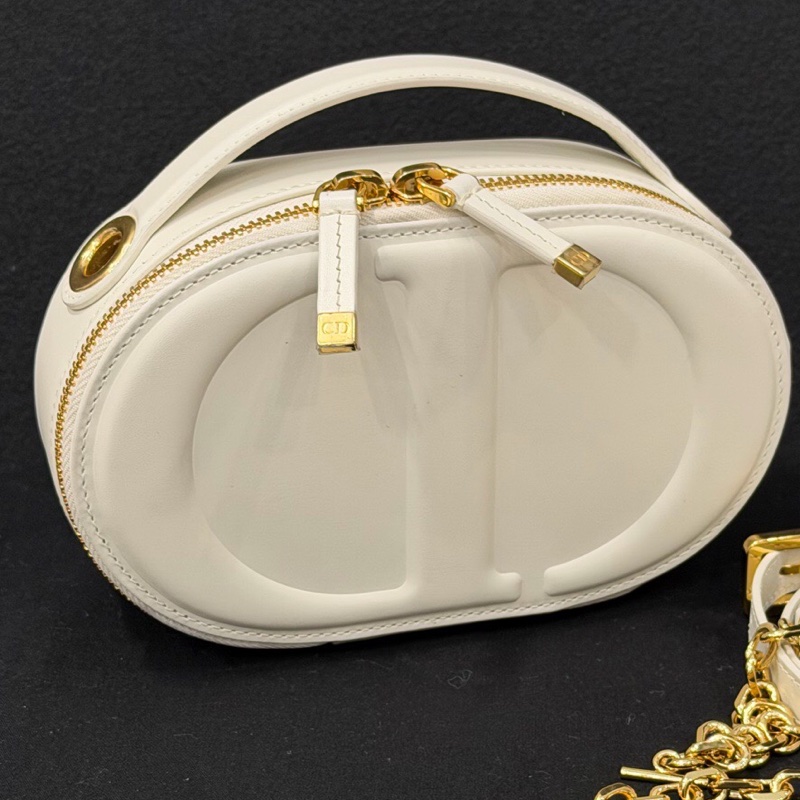 Dior 迪奧 signature 豬鼻子CD logo浮雕鏈條包-3