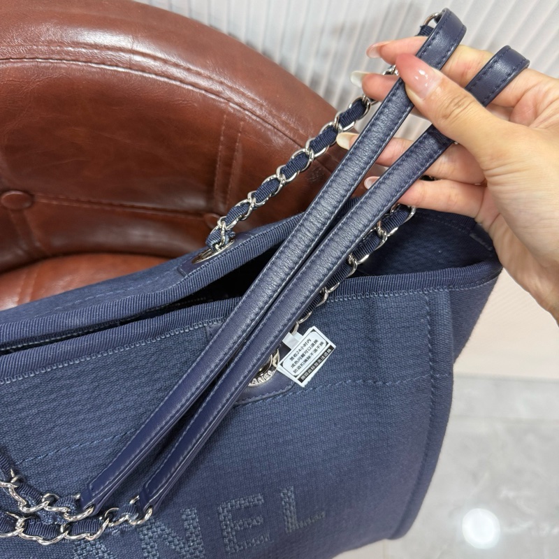 Chanel • 經典Gabrielle 藏藍色粗毛呢沙灘包 芯片款✨帶膜-4