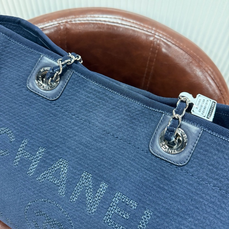 Chanel • 經典Gabrielle 藏藍色粗毛呢沙灘包 芯片款✨帶膜-5