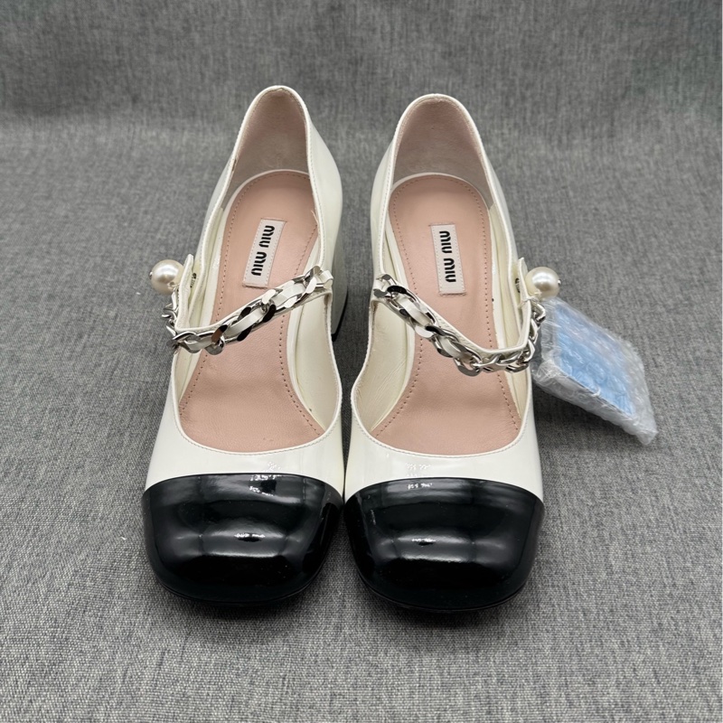 miumiu繆繆 瑪麗珍粗跟涼鞋單鞋 37碼-5