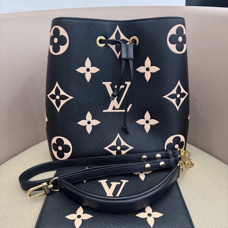 Louis Vuitton 路易威登 neonoe黑色全皮壓紋水桶包 芯片款-0