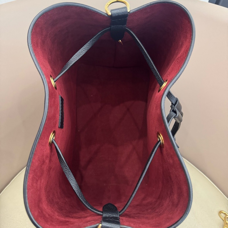 Louis Vuitton 路易威登 neonoe黑色全皮壓紋水桶包 芯片款-7