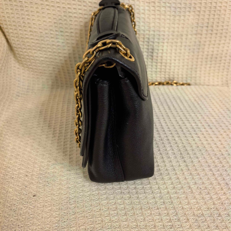 95新️Louis Vuitton/路易威登Very Chain全皮黑金鍊條斜挎包-4