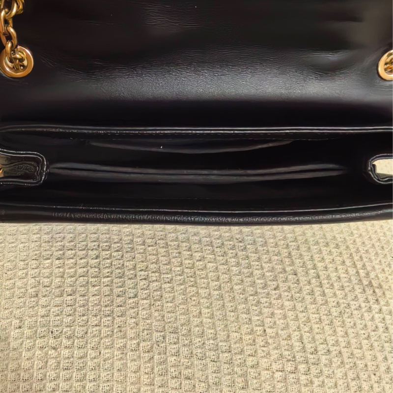95新️Louis Vuitton/路易威登Very Chain全皮黑金鍊條斜挎包-8