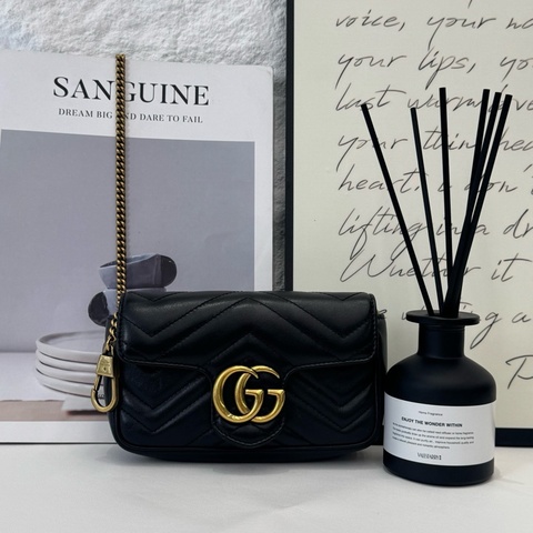 Gucci 古馳 黑金 marmont 馬蒙 mini 有龍蝦扣 鏈條包 原始成色