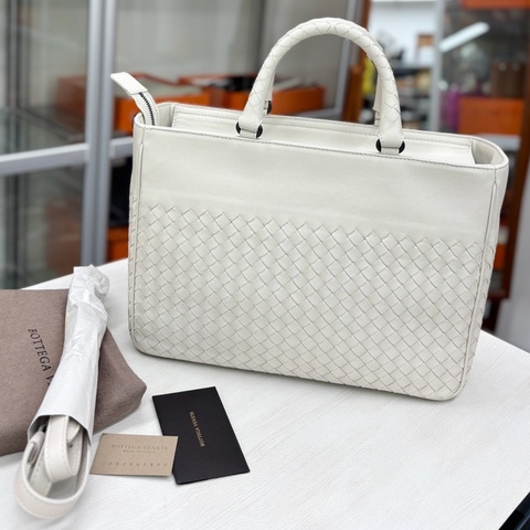 【全新品】BV Bottega Veneta 象牙白編織公文包手提斜挎包