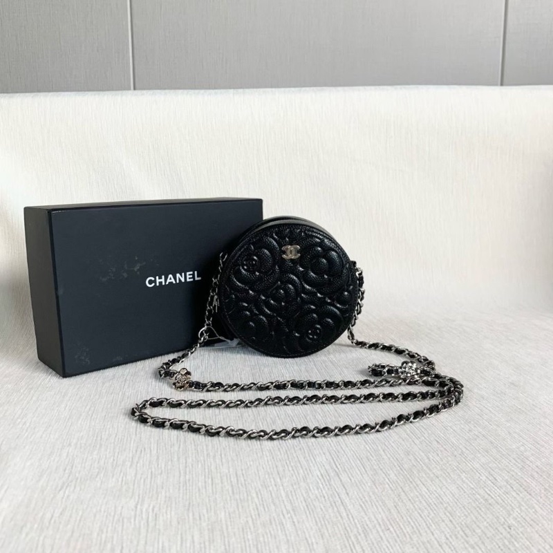 Chanel 黑銀山茶花圓餅包 黑色銀扣 荔枝皮 12*12*5 95新 配件 盒子 塵袋 說明書 保卡-3