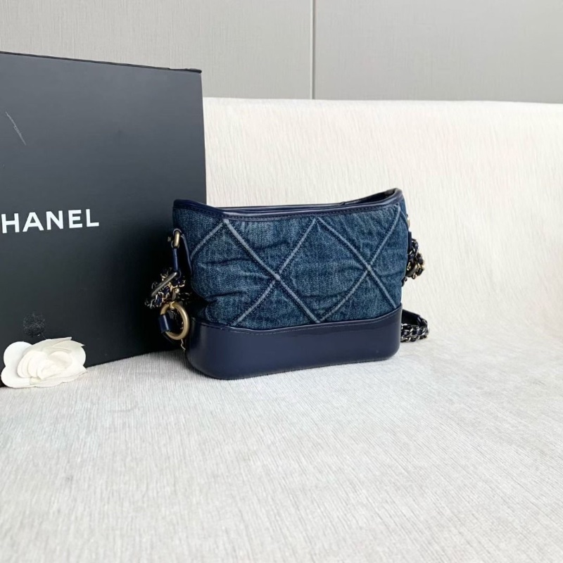Chanel Gabrielle丹寧牛仔流浪包小號 牛仔拼皮 藍色 20*16*7 9新 配件塵袋-4