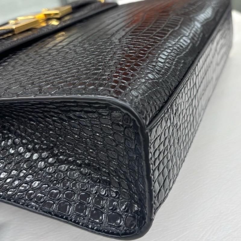 【全新品】YSL 黑金鰐魚壓紋 中號曼哈頓 21年編碼 五金膜在 肩背包-11