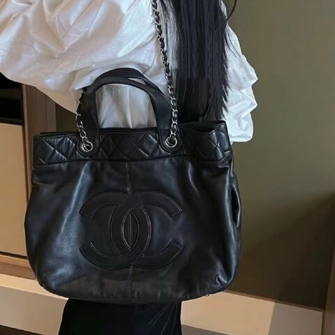 ️CHANEL 黑銀中古手提肩背斜背托特包 32*27*8.5 98新配件塵袋保卡