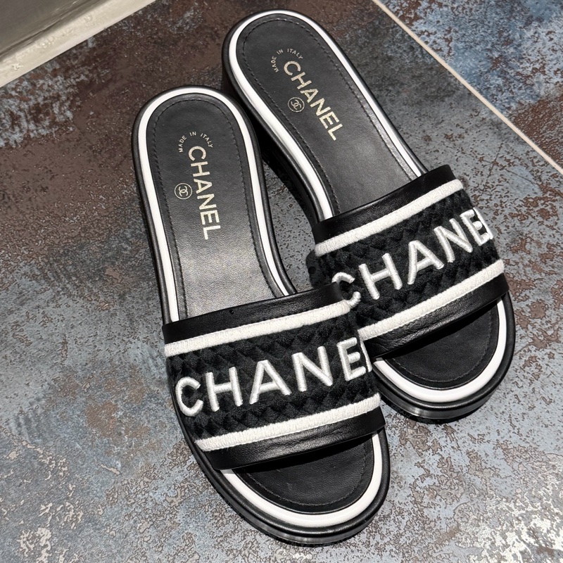 Chanel 黑白刺繡涼拖鞋 / 春夏爆款必備🏝️-10