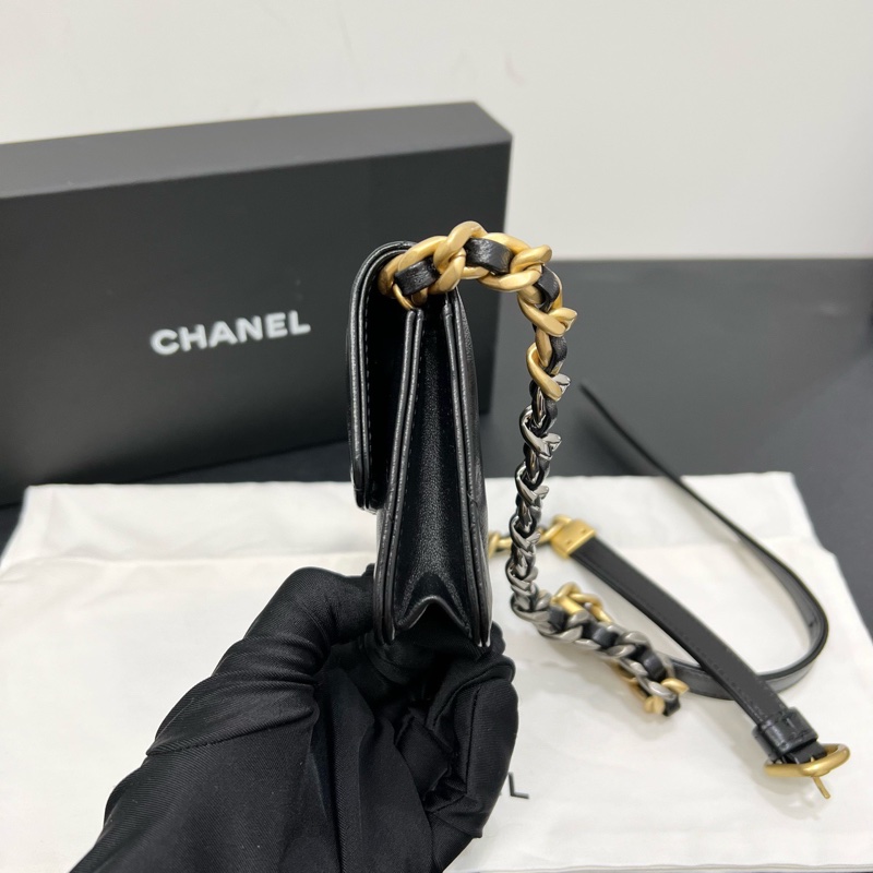 Chanel香奈兒22A 菱格紋羊皮黑色金扣19bag mini鏈條包單肩斜挎包-3