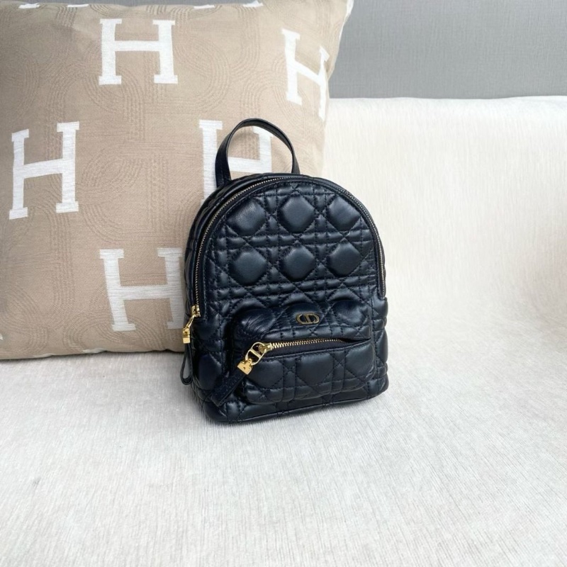 Dior Backpack藤格紋後背包mini 黑色金扣 羊皮 16*20*9 95新 配件肩帶塵袋-3