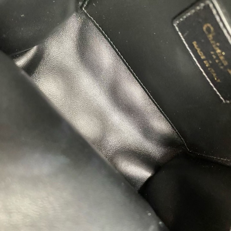 Dior Backpack藤格紋後背包mini 黑色金扣 羊皮 16*20*9 95新 配件肩帶塵袋-7