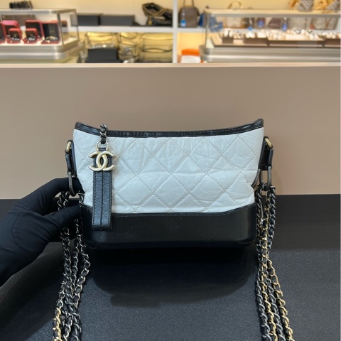 Chanel香奈兒流浪包小號黑金配色鏈條包單肩斜挎包