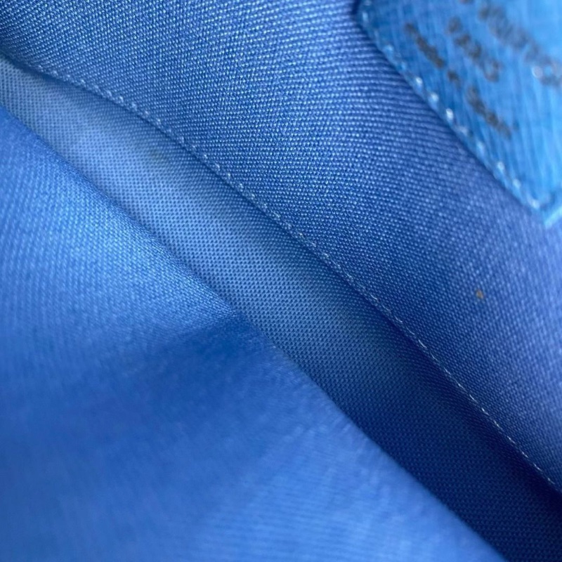 LV 限定聖誕系列熊貓三合一鏈條包 芯片款 21*11*3 9新 配件雙子袋 鏈條 塵袋-8