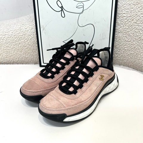 CHANEL/香奈兒 黑粉熊貓雙C休閒鞋 尺碼：39碼 時尚經典百搭