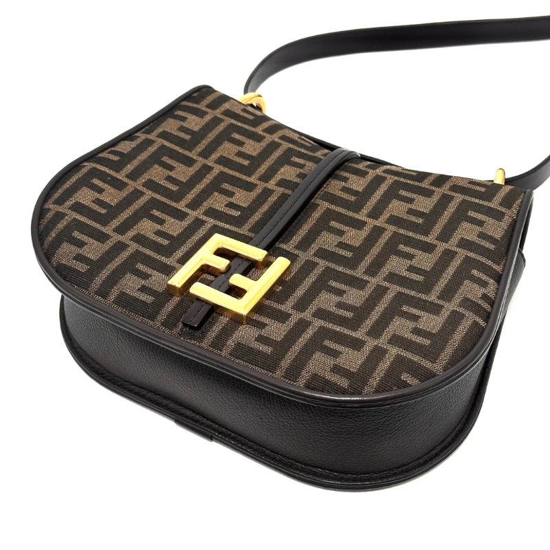 FENDI 經典老花金扣肩背斜背郵差包 25*19*8 98新配件塵袋-2