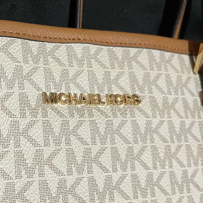 MICHAEL KORS Tote金釦滿版大托特包MK (42 X 11 X 26)-15