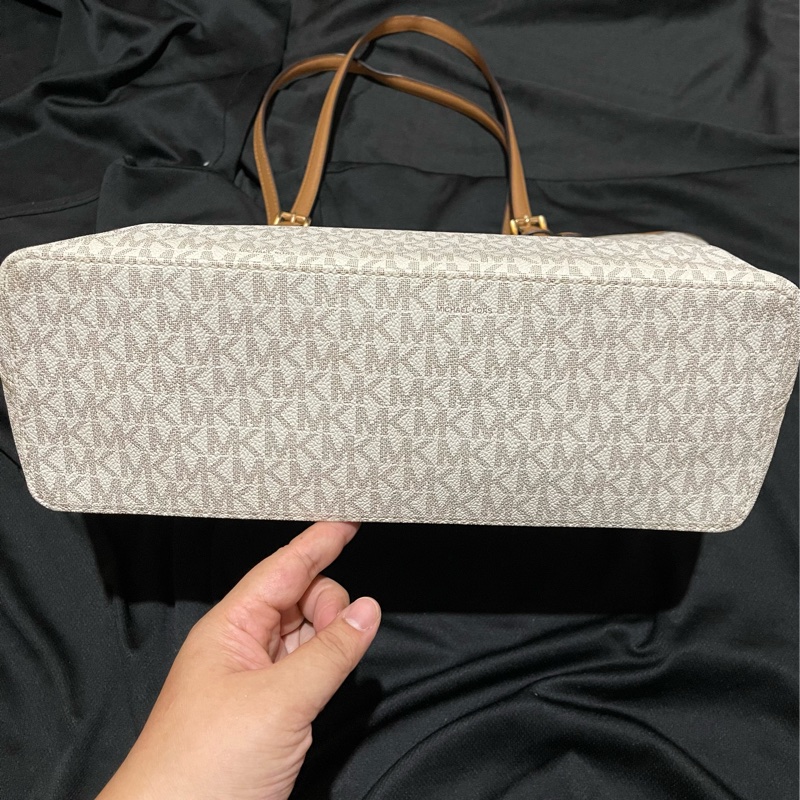 MICHAEL KORS Tote金釦滿版大托特包MK (42 X 11 X 26)-34