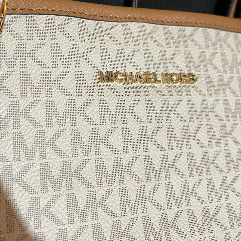 MICHAEL KORS Tote金釦滿版大托特包MK (42 X 11 X 26)-24